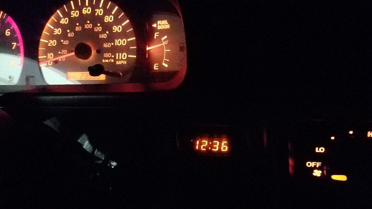 joshteaches1's tweet photo. 4 days of driving.
3.5 hours sleep.
5:15am call. 
90 minute drive.
Eastern time.
I'm still on Pacific.
#actorslife #Atlanta gotta change the clock on the truck. https://t.co/AMDpz9AG0n
