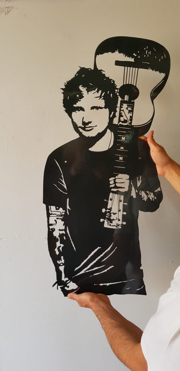 PMA_888's tweet photo. PLASMA METAL ART MEETS ED SHEERAN!

Yesterday was an interesting day.. We managed to design and make some Ed Sheeran metal art and present it to him in Liverpool. Thanks to Ed for his kindness and hospitality. 
https://t.co/epwBRGA4D1 https://t.co/Rp7xZdFdpQ