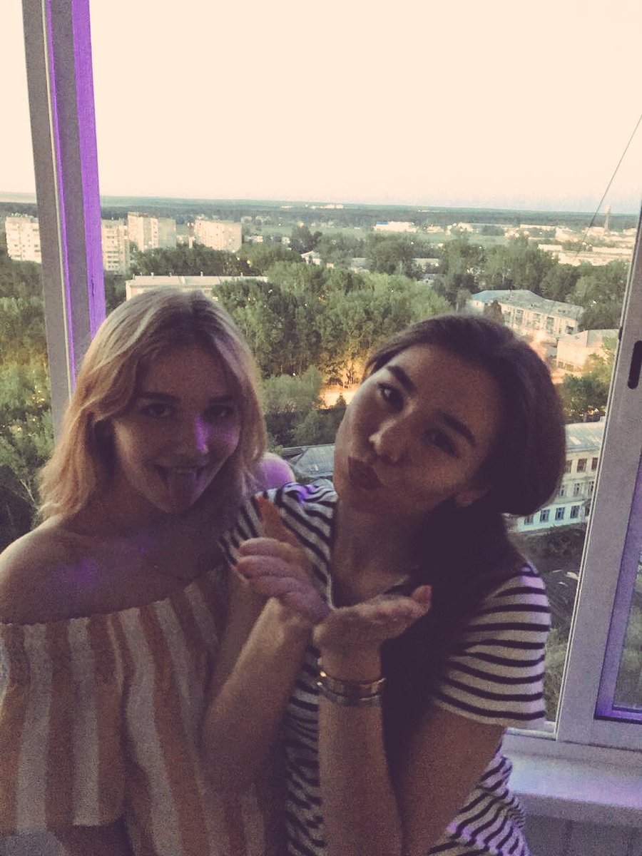 lmuri2's tweet photo. бабы https://t.co/qjFfDdziLE