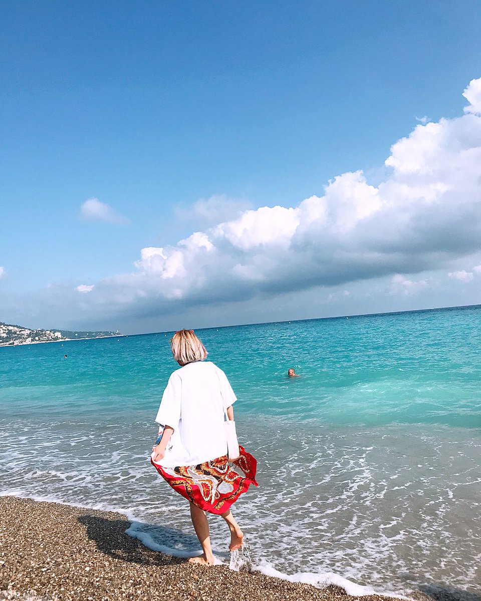 hyostagramtweet's tweet photo. [INSTAGRAM CAROUSEL] watasiwahyo: paradise an earth https://t.co/1Z5DuQqCoA (3P) #hyostagram https://t.co/bh45UCrOAI