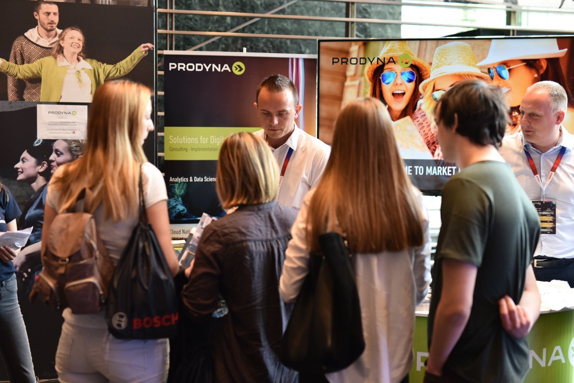 eMagine_rs's tweet photo. Delegates could visit booth of our Platinum sponsor PRODYNA and hear more about their business. PRODYNA is an innovative IT consultancy, serving the digital needs of corporate enterprises across the continent. Thanks @PRODYNAAG for supporting eMagine!
https://t.co/rlDM07tNXp https://t.co/9UjPhygzKw