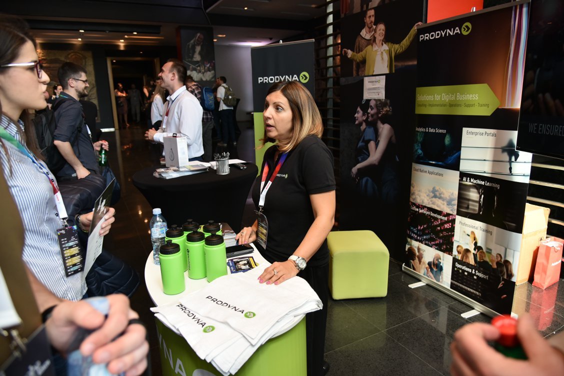 eMagine_rs's tweet photo. Delegates could visit booth of our Platinum sponsor PRODYNA and hear more about their business. PRODYNA is an innovative IT consultancy, serving the digital needs of corporate enterprises across the continent. Thanks @PRODYNAAG for supporting eMagine!
https://t.co/rlDM07tNXp https://t.co/9UjPhygzKw