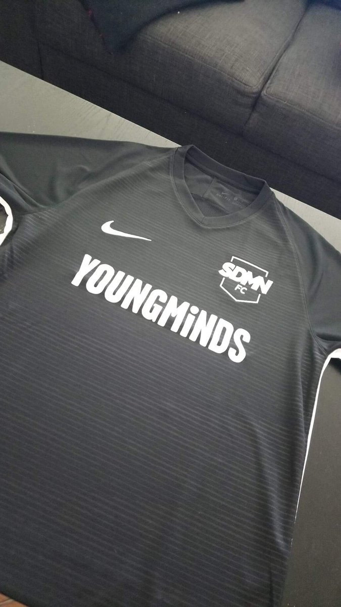 AlexThoegersen's tweet photo. DAMN!!!! 😍😍😍 @Tobjizzle @miniminter @KSIOlajidebt @wroetoshaw @ZerkaaHD @Vikkstar123 @Behzinga @SidemenClothing @SDMNFC https://t.co/5etYCQD5mf