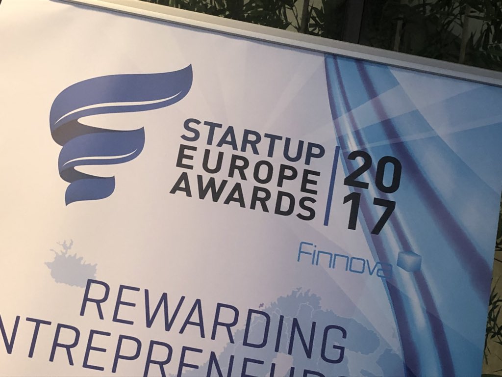 innobaix's tweet photo. RT @TFtalentfactory: Ya estamos en #Bruselas con #Dropo Winner #innobus18 https://t.co/SfyYCaHMHd