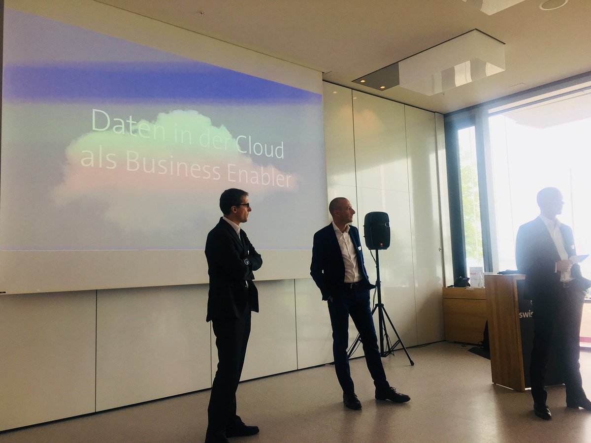 Die #Cloud als Business Enabler und 85% der CIOs von CH KMUs sehen Cloud als Chance. Mit <a href="/dormakaba_CH/">dormakaba Schweiz AG</a> ASGA und <a href="/masimassatsch/">Masi Massatsch 🚢⚓️</a> in der Podiumsdiskussion. Interessiert an Cloud? Mehr dazu am 14.6. in Basel bit.ly/2JCnl9V