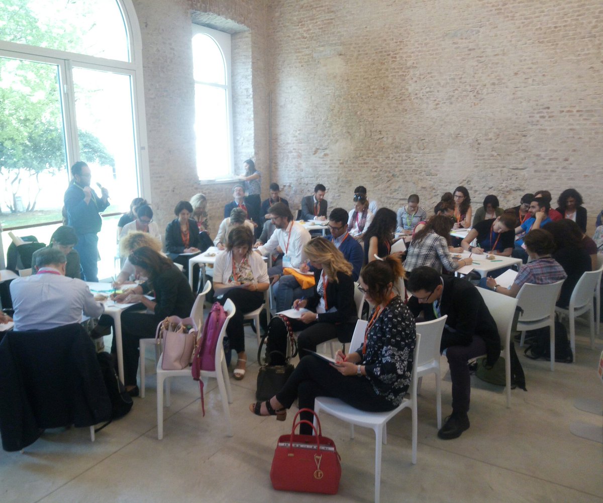 BSDdesignsocial's tweet photo. Come fai un toast? - laboratorio di Service Design e Design Thinking con Amicucci Formazione @SkillaElearning per Exploring eElearning
#ex_eL2018 #servicedesign #designthinking #userexperience #BSDdesign #BSDTimelapse https://t.co/JDoerfc0hl
