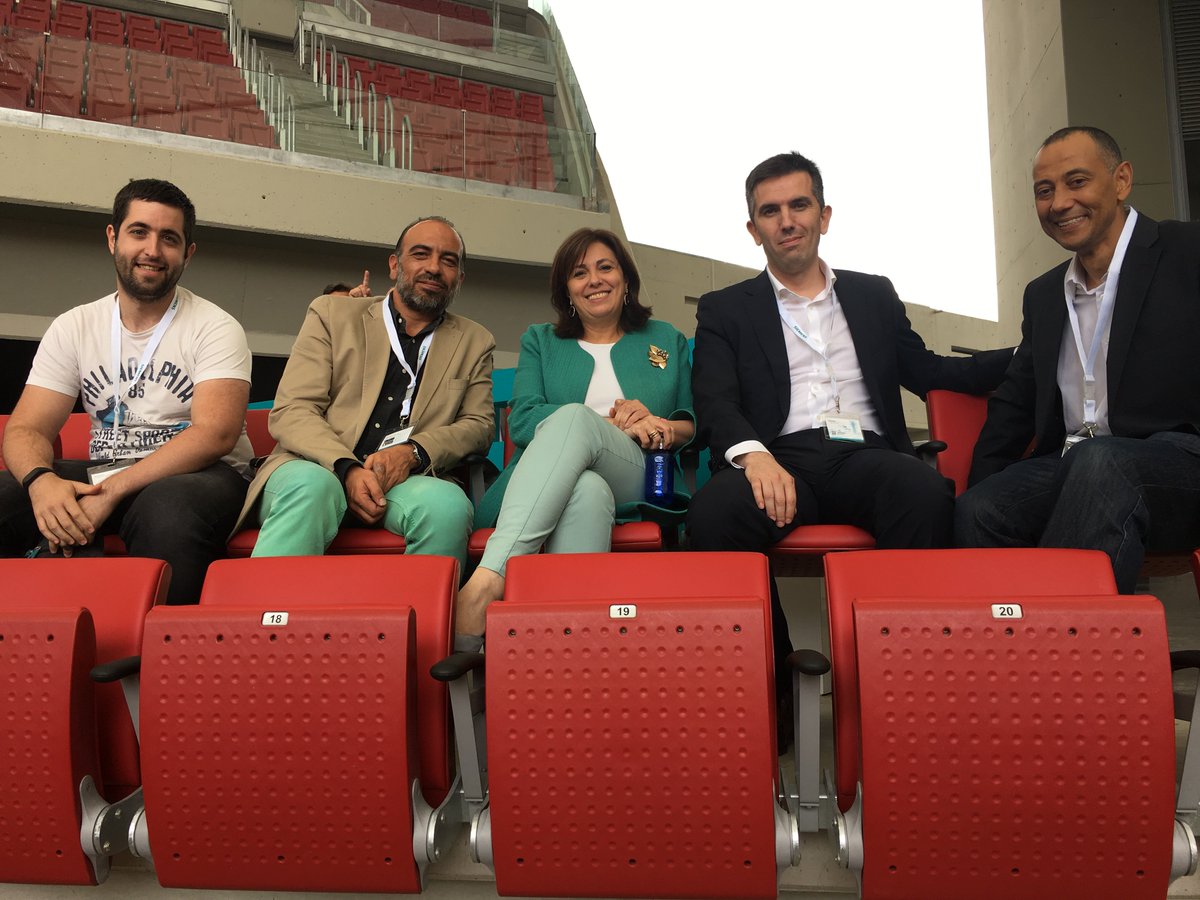 rosagarciatwitt's tweet photo. El martes disfrutamos de una jornada 100% digital en #DigitalizationDay ¡Gracias a todos los que nos acompañasteis y a los colaboradores por su esfuerzo!
Un saludo especial a los ganadores del concurso que vinieron a disfrutar del poder la #digitalización. Un placer conoceros. https://t.co/oWspKgtUvN