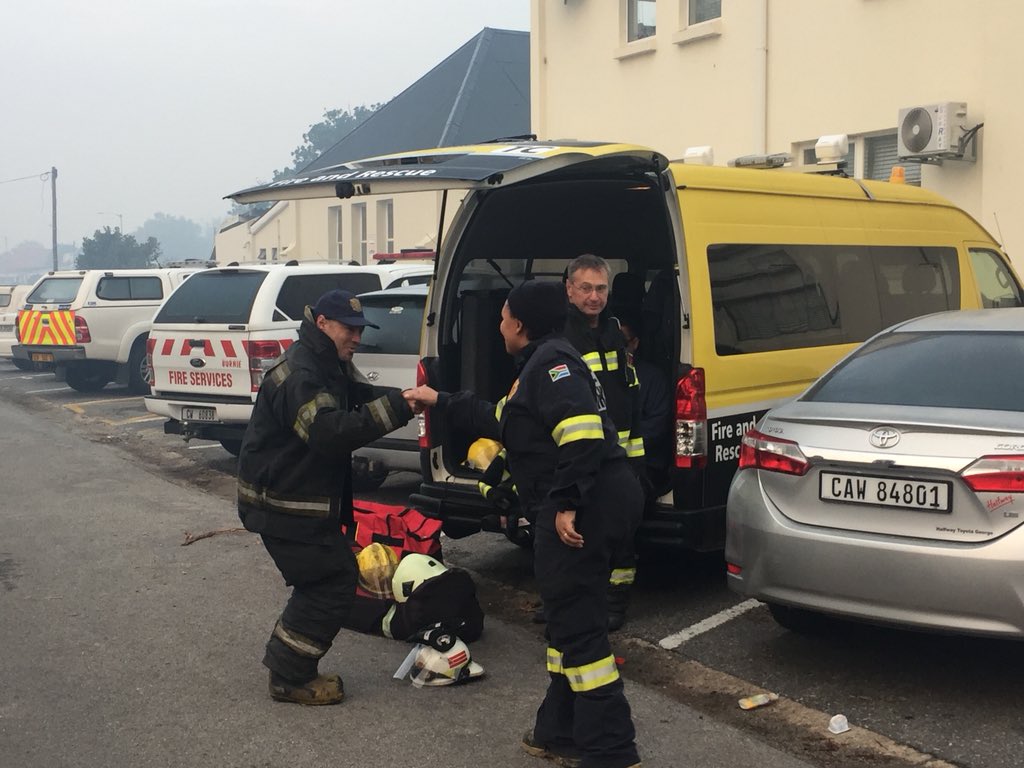 ewnreporter's tweet photo. #KnysnaRebuild Manuel says he collaborated with the provincial Disaster Management Department to roll out firefighting efforts. KB https://t.co/kTwVbrvCOv