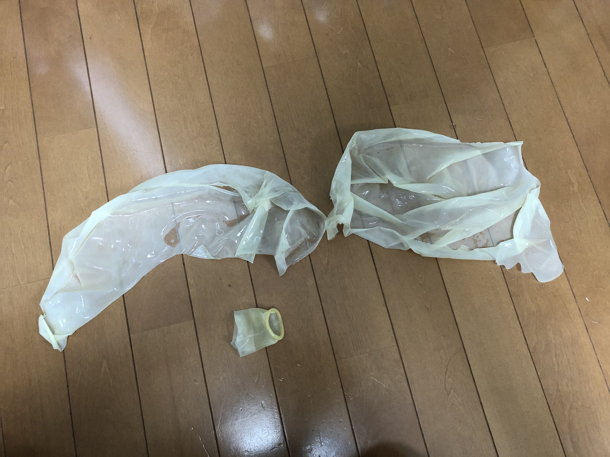 ゆつは Yutsuha On Twitter Https T Co Ci77bblw9v 3fの膨らまし割り動画です ここでお願いなのですが 私の風船動画 まだ1000回再生した事がないのでこの動画は1000回越えてほしいのでご協力お願いします 個人的に