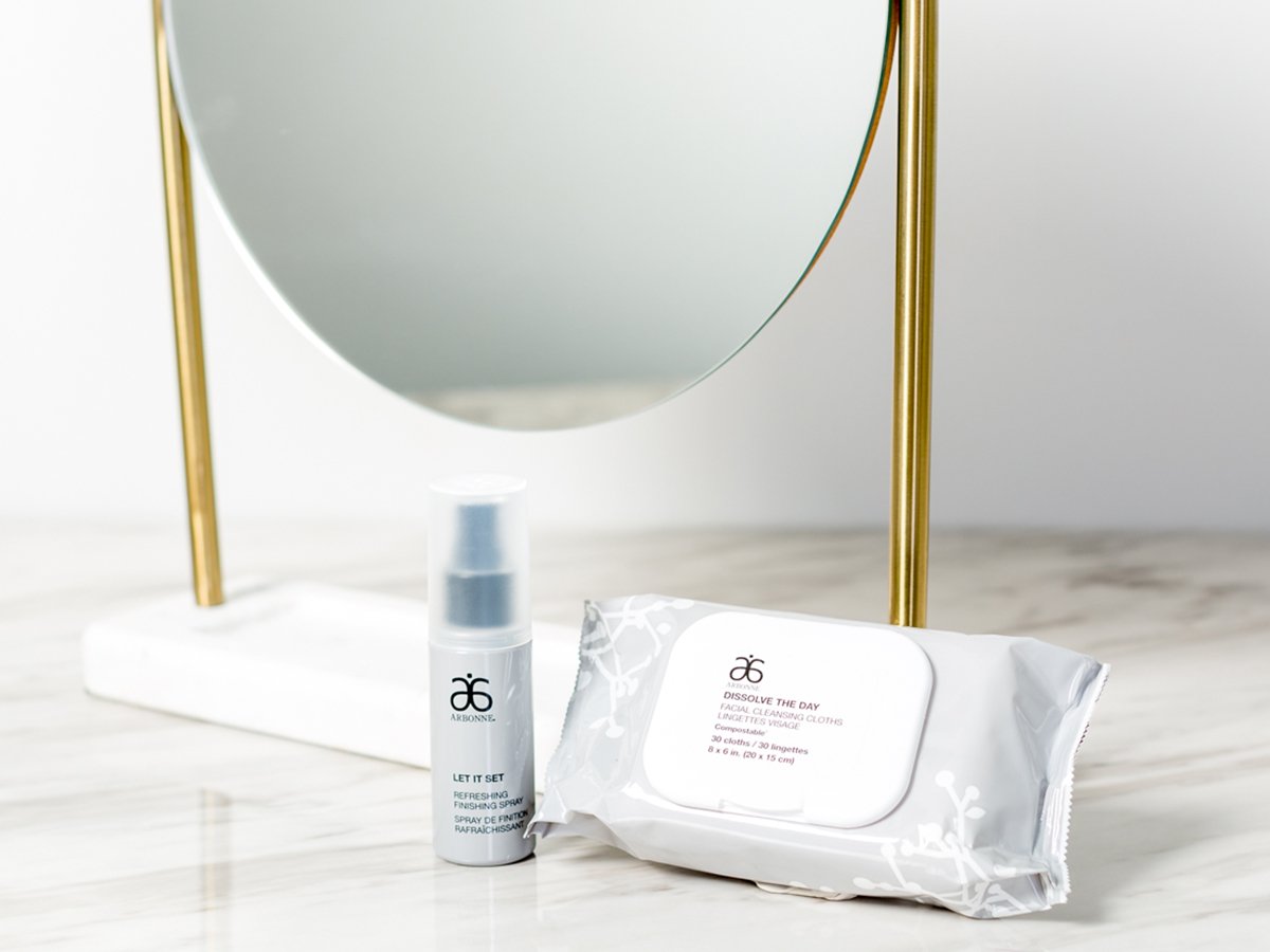 UK_Arbonne's tweet image. Ready, SET, REFRESH! #Arbonneuk #LetItSet #PollutionShield #CleansingCloths #Compostable #Makeup 
bit.ly/2sCfRKg