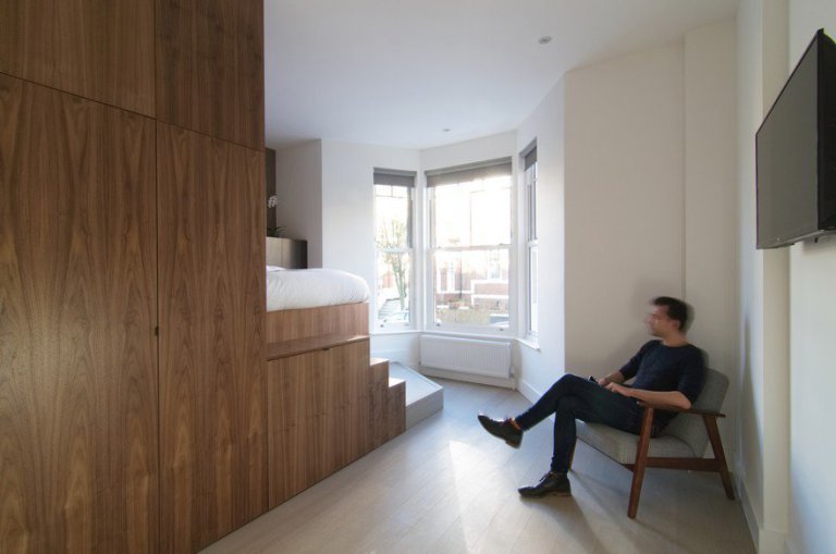 CompareMyMove's tweet image. Would you live in one? A four-storey Victorian home in #London has been converted into 14 tiny micro-apartments #tinyhomes #microhomes metro.co.uk/2018/06/05/liv…