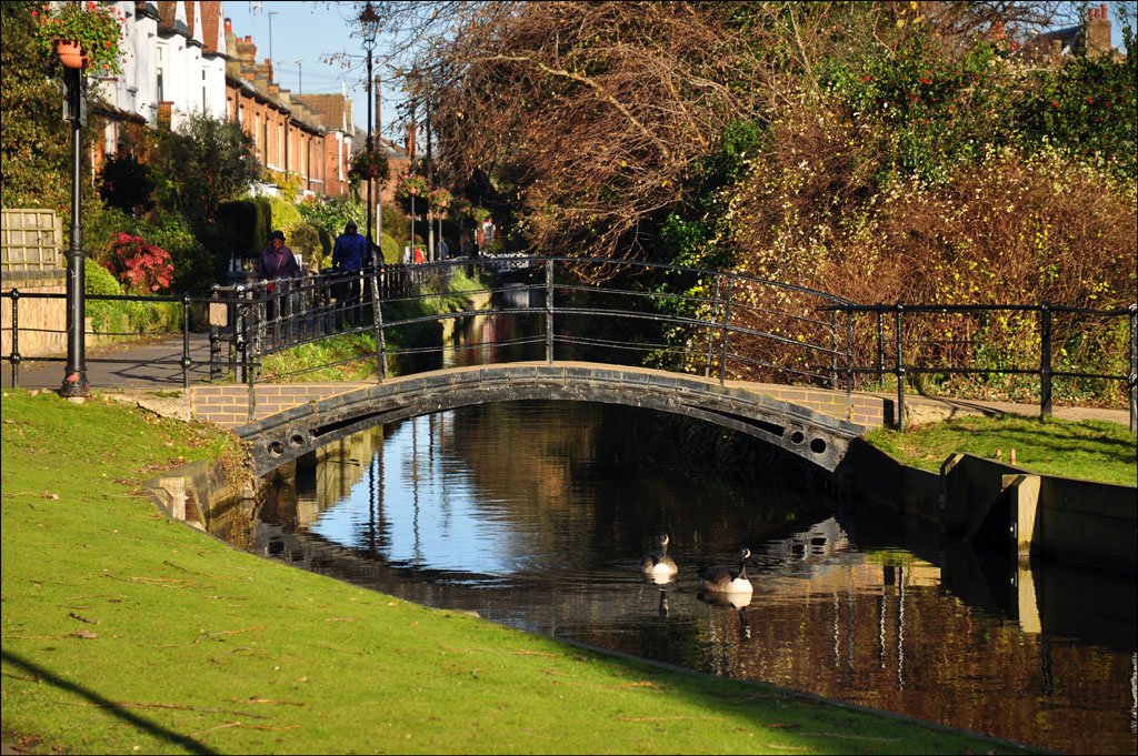 Been exploring your neighbourhood on foot? Show us your photos and you could win a Fjällräven rucksack or £50 gift voucher for Cotswold Outdoor ramblers.org.uk/urbanphoto