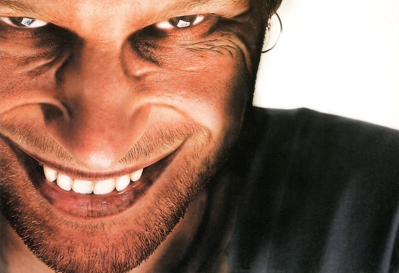 Aphex Twin comes to vinyl!
Still reeling from the 'Come to Daddy' music video. If you've not seen it, its proper trippy! 
buff.ly/2M27tf8
buff.ly/2sN6VkI