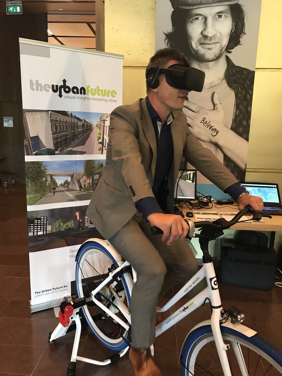future_urban's tweet photo. Bezoek onze #VirtualReality fiets #innovatie #cyclespex op het innovatienetwerk van @verkeer_vervoer @crow_nl https://t.co/sNyOaYgA9Z