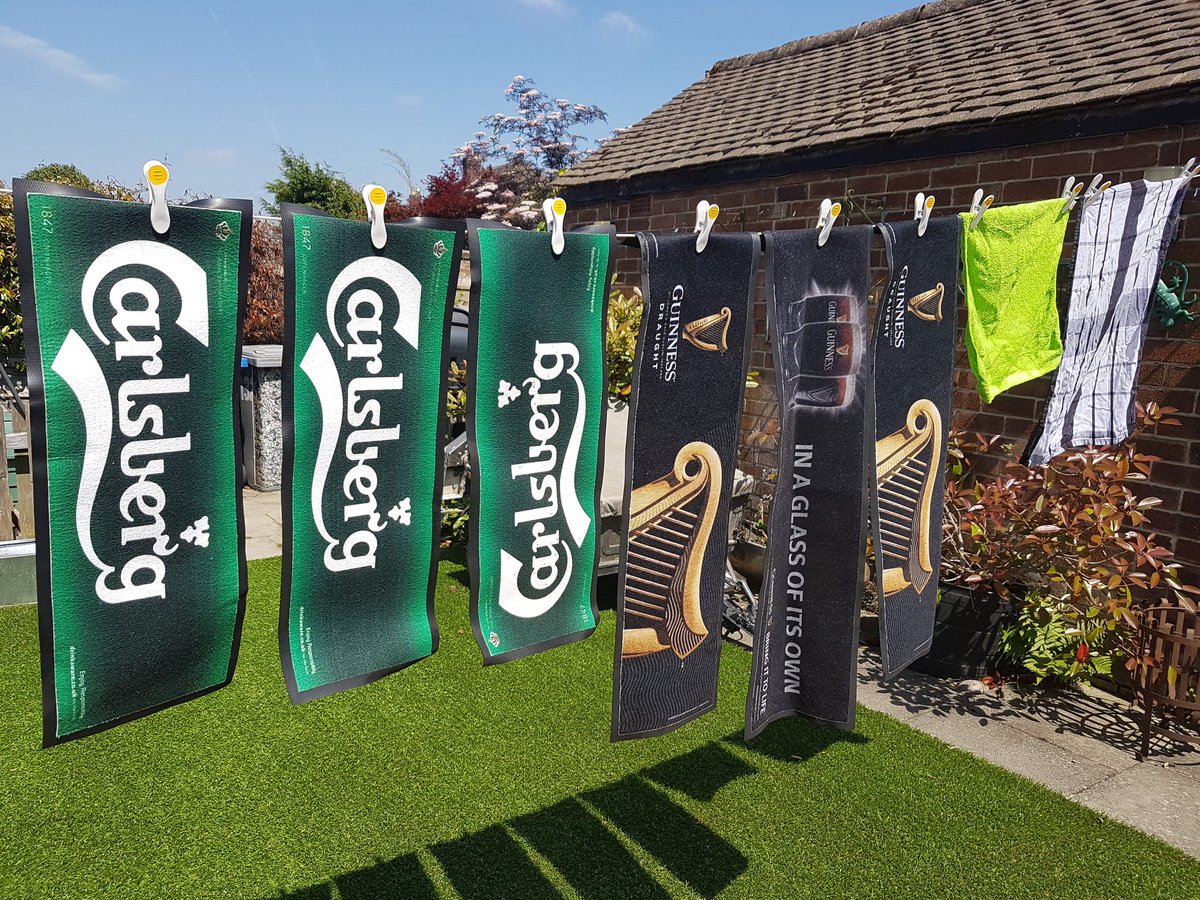 CazMcBride's tweet photo. I hope the neighbours don't think I'm an alcoholic! #WashingLine #BringingWorkHome https://t.co/jSvAMz2be8