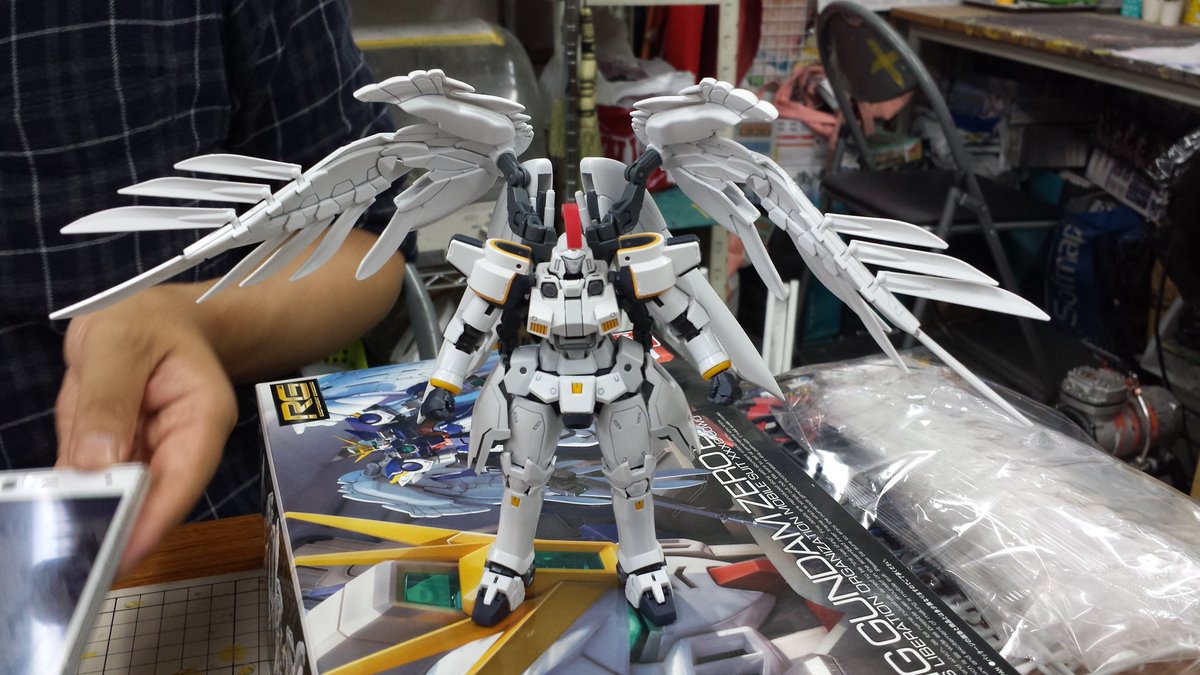 Twoucan トールギスフリューゲル の注目ツイート イラスト マンガ コスプレ モデル