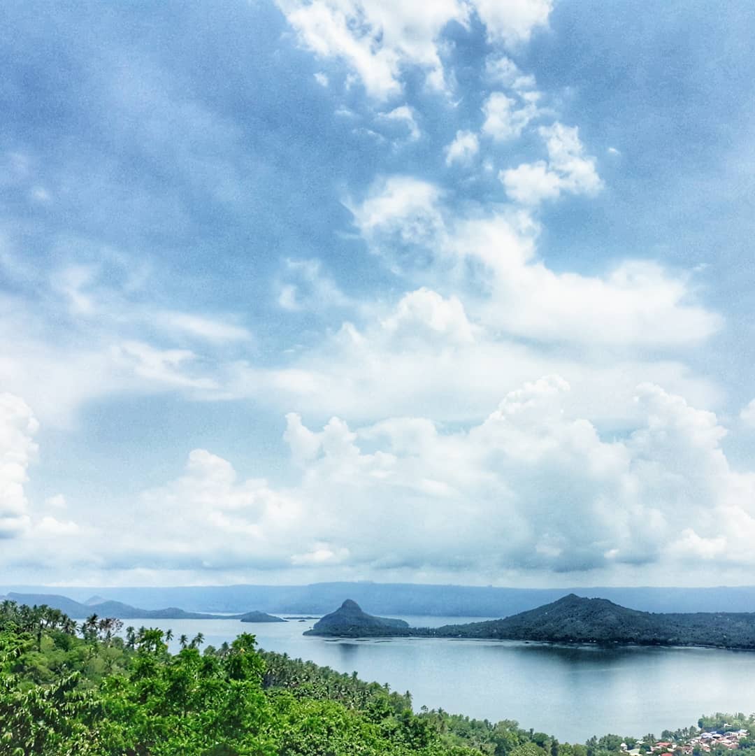 You are truly amazing. Your never failed to amaze me Jesus. Thank you for the breathtakingly beautiful creations of yours.  I love You ❤