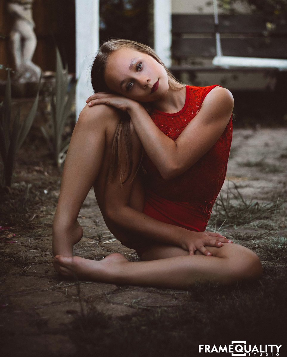 Framequality's tweet photo. Ostatnia sesja 🔥🔥
https://t.co/WKYD4eo9IU
# #framequality #fitczerwiec #photoshoot #photooftheday #photograph #model #modelwanted https://t.co/RpJTXA9VoR