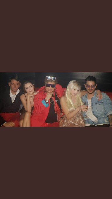 Προβολή εικόνας στο Twitter