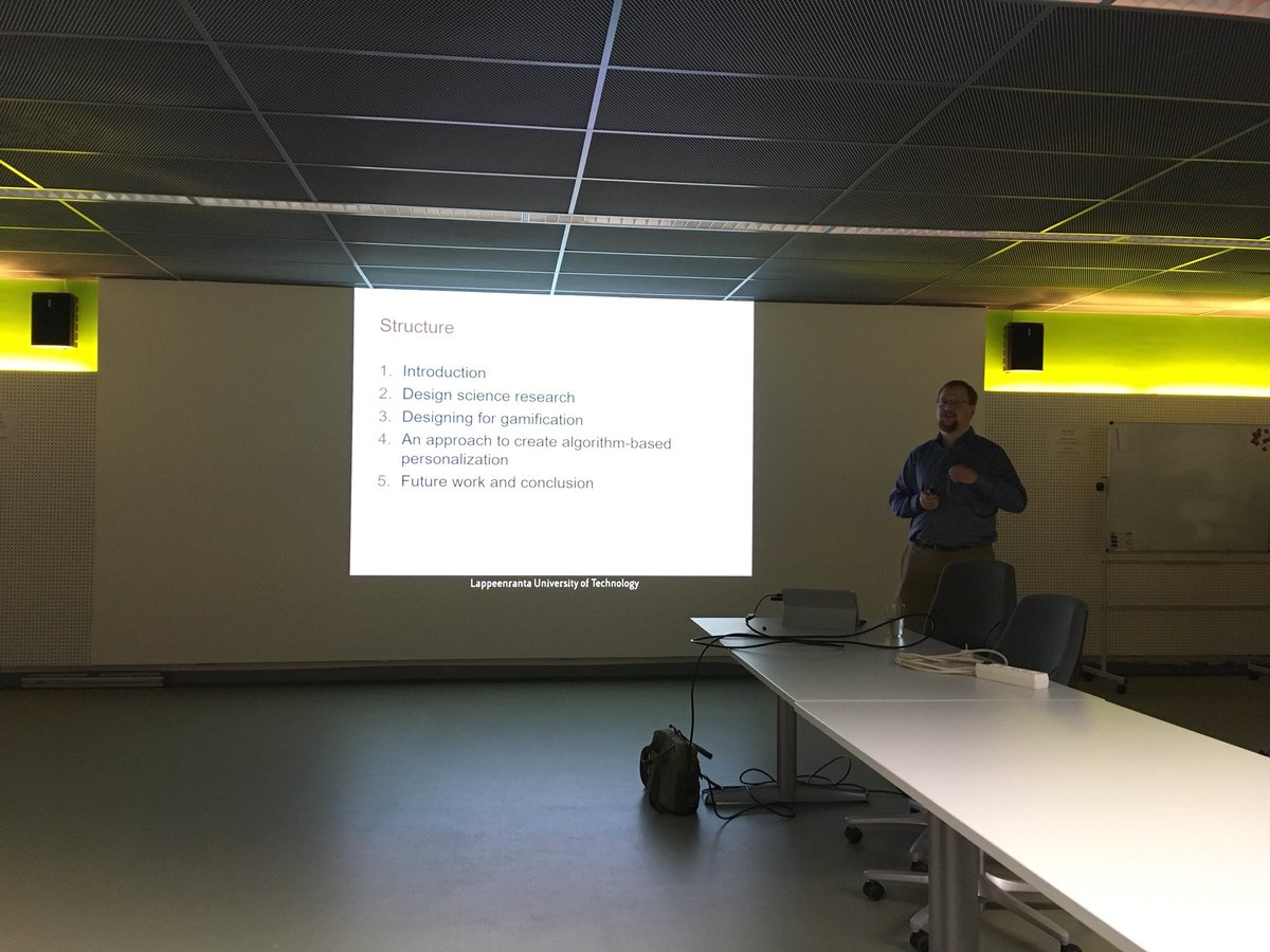 RobvanRoy's tweet photo. .@aknutas giving his Basement Talk about gamification, educational software &amp; technology design at @mintlableuven https://t.co/1xdIdKtM32