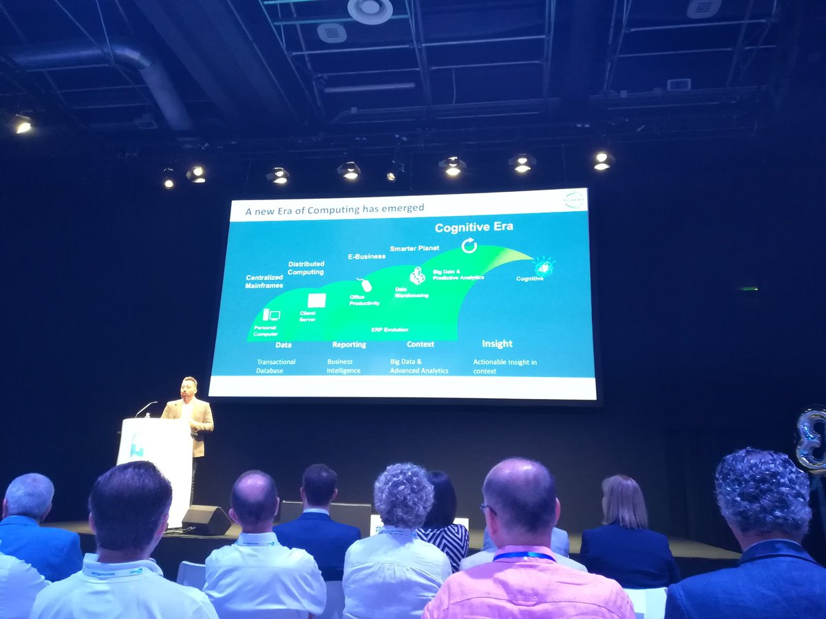 Nicmasrl's tweet photo. Una panoramica sul futuro di Power i #AppiDay2018 #IBMi30 #ThinkMilano #FuoriThink https://t.co/ObtTefNCoA