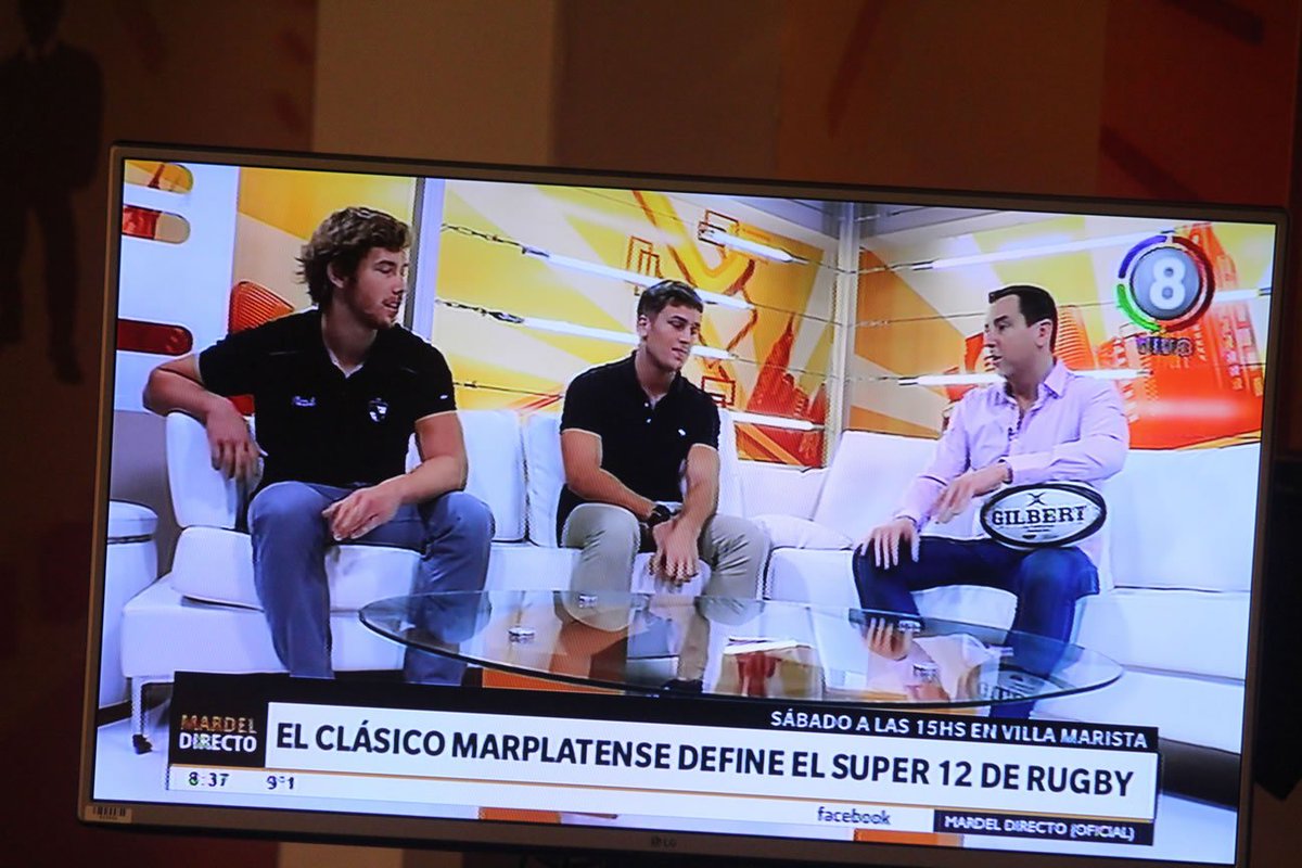 UnionDeRugbyMdP's tweet photo. En @MardelDirecto se palpitó la final del #Super12 con la presencia de @pedroheernandez de @MDPRUGBYCLUB y @rodrifernandezc de @iprsportingclub https://t.co/LMnHagn2Kl
