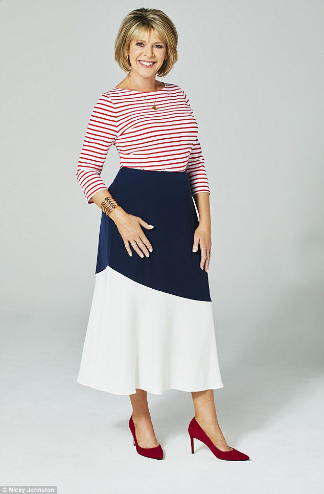 Wingfield_pr's tweet photo. How great does @RuthieeL look in her @JaegerOfficial colour block skirt? See how she's reclaimed her waist after 50 with her top tips in today's Daily Mail and online: https://t.co/gGZ1NiTAPz https://t.co/PM533saEz1