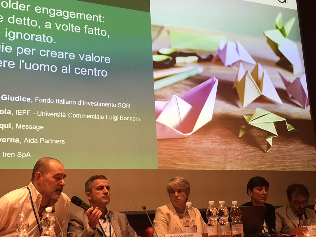#sustainabilitysentiment Selina Xerra La sostenibilità conviene? Non è questa la domanda corretta, ma quanto conviene fare business bene: vuol dire che #sostenibilità ha di diritto un posto nelle strategie di crescita <a href="/gruppoiren/">Gruppo Iren</a> <a href="/AidaPartners/">Aida Partners</a> <a href="/liveatmessage/">Message</a> #csr