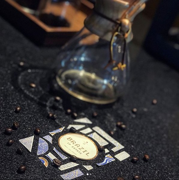 CourageYard's tweet photo. #WorldCup may be a week away but we're pitting Colombia and Brazil against each other for a very different reason..

Have you tested @StarbucksUK's new Colombia La Casiana or Brazil IP Estate yet? Battle them out at the #ShadThames *|Reserve bar today to find your perfect blend! https://t.co/00n9qkyyTL
