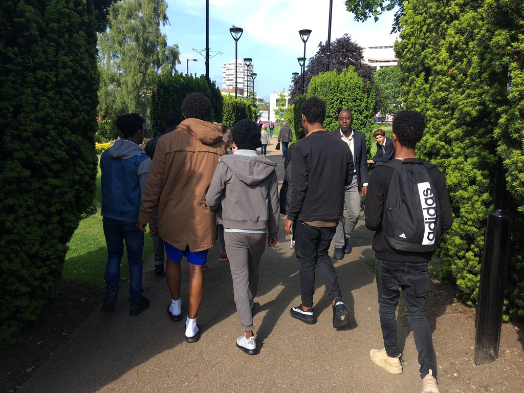 PlayForProgress's tweet image. This has been a big week! #AlliesInArt w/@DecoEnsemble , finalised EIGHT days of @RefugeeWeek events, AND launched our #CommunityCreators drama&amp;amp;mvt therapy programme w/a record turn out of 18 YP for 1st session! #chooselove #oneracehumanrace #globalfamily #addresstheneeds
