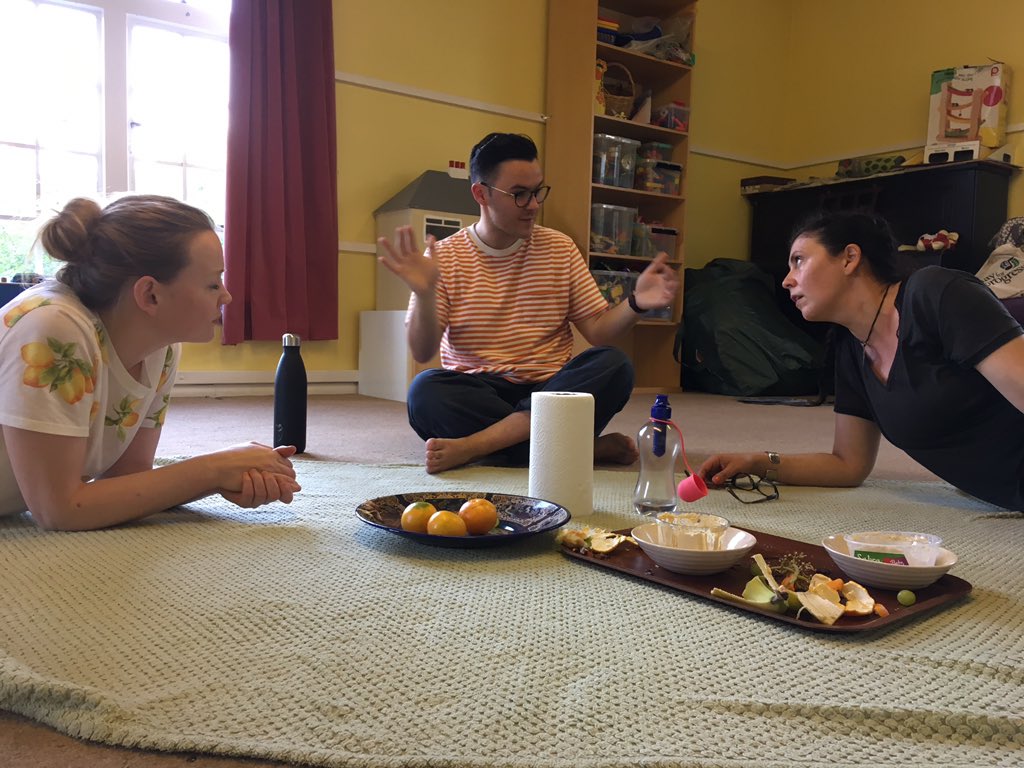 PlayForProgress's tweet image. This has been a big week! #AlliesInArt w/@DecoEnsemble , finalised EIGHT days of @RefugeeWeek events, AND launched our #CommunityCreators drama&amp;amp;mvt therapy programme w/a record turn out of 18 YP for 1st session! #chooselove #oneracehumanrace #globalfamily #addresstheneeds
