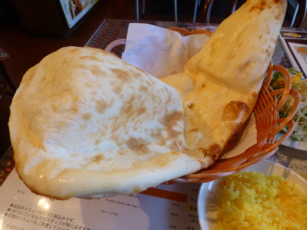 とある女性が行った食堂で隣の男性客よりご飯が小さい気がしたら 頼んでもいないのに伝票に 小 と書かれていた話 Togetter