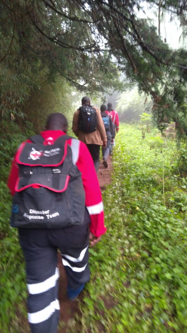 eriknjoka's tweet image. REPORTERS and rescuers scaling the cold, muddy Aberdare ranges to get to the #FlySax crash site