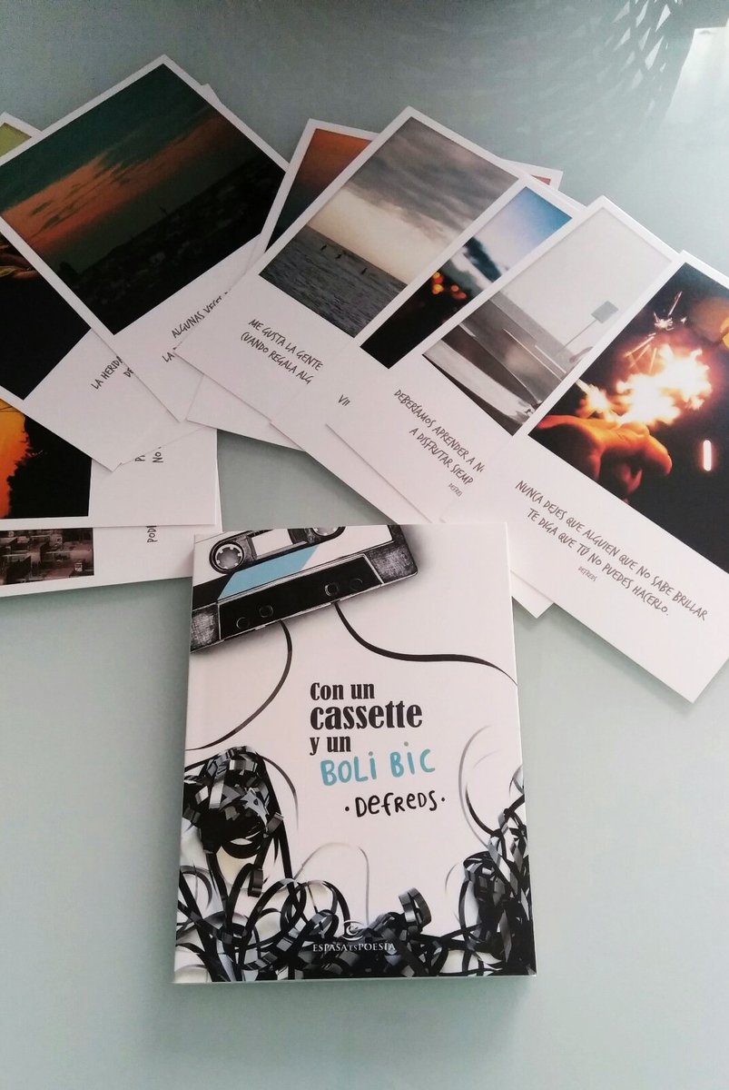 NataliaGL's tweet photo. Autorregalitos para amenizar el jueves.💙 @Defreds https://t.co/agwzwKe4Yj