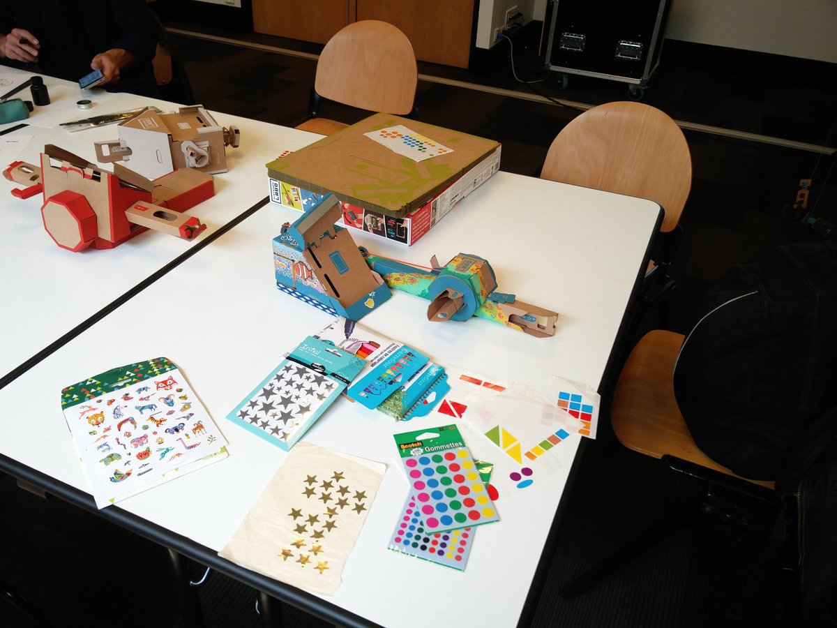 BVallauri's tweet photo. Ateliers #GameLab à #abf2018. Tester et découvrir le JV, la 3D et la fabrication numérique: on est prêt, et on vous attend:) avec les copains de @LabenBib et com ABF Jeux vidéo. (après #AligoBF, suivez #EclABF, le haschtag qui vous fera découvrir le off et une spécialité locale) https://t.co/IF9sbw1rM5