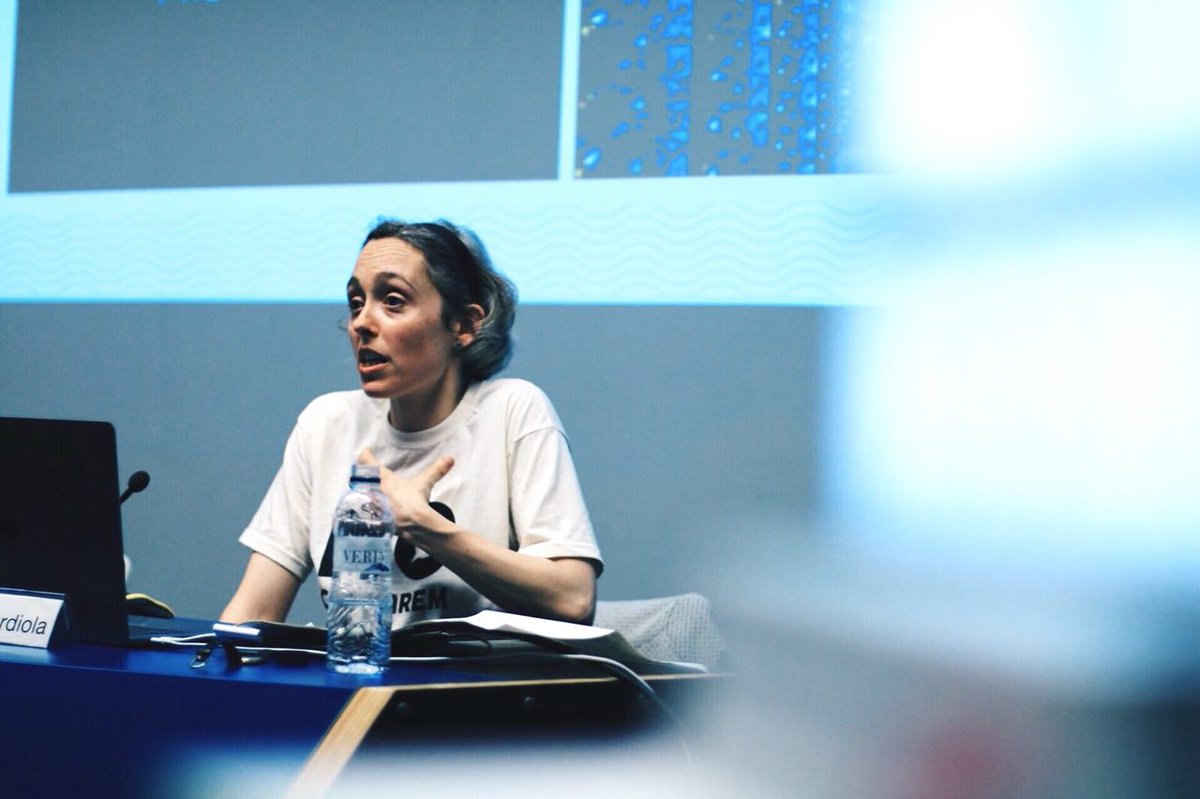 infoTYF's tweet photo. Seguimos en @BilbaoArte con “(Re)pensar la realidad dialécticamente desde el superávit audiovisual”. Ingrid Guardiola Sánchez: ‘¿Cómo hacer arqueología de las imágenes del pasado sin quedarnos en la cronología, en lo lineal?’ #TYF2018 https://t.co/IUdDHeuGds