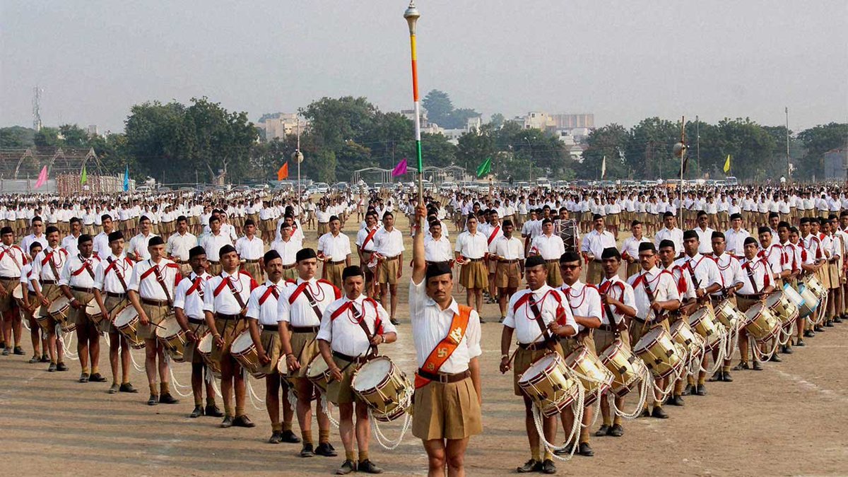 banshi73's tweet photo. It is a historic event in independent India. Recognition of Sangha ideology . 
A memorable and proud day for all Swayasevaks .
#RSSTritiyaVarsh https://t.co/jQD8PoDswZ