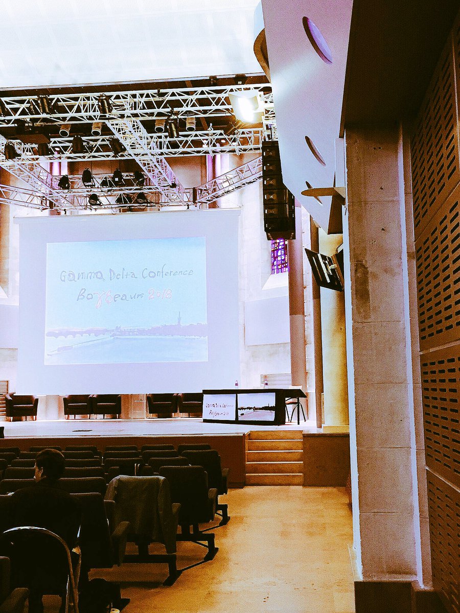 kuriosera's tweet image. First session is starting soon.... #gd2018 #Bordeaux #gdTcells