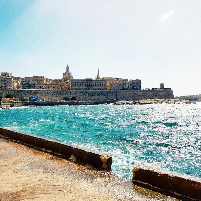 FoodCrafters's tweet photo. Throwback to sea, sand &amp; sun in amazing #Malta! #takemeback #visitmalta #visitvalletta @visitmalta https://t.co/zm9AHZwDjb