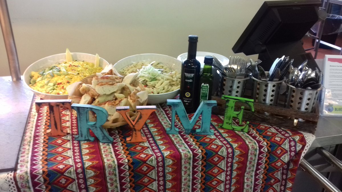 HopcroftJames's tweet photo. Mediterranean day in South # Theme day
@AlexYoungson1  @Someboysmum https://t.co/zIBTCRcBT9