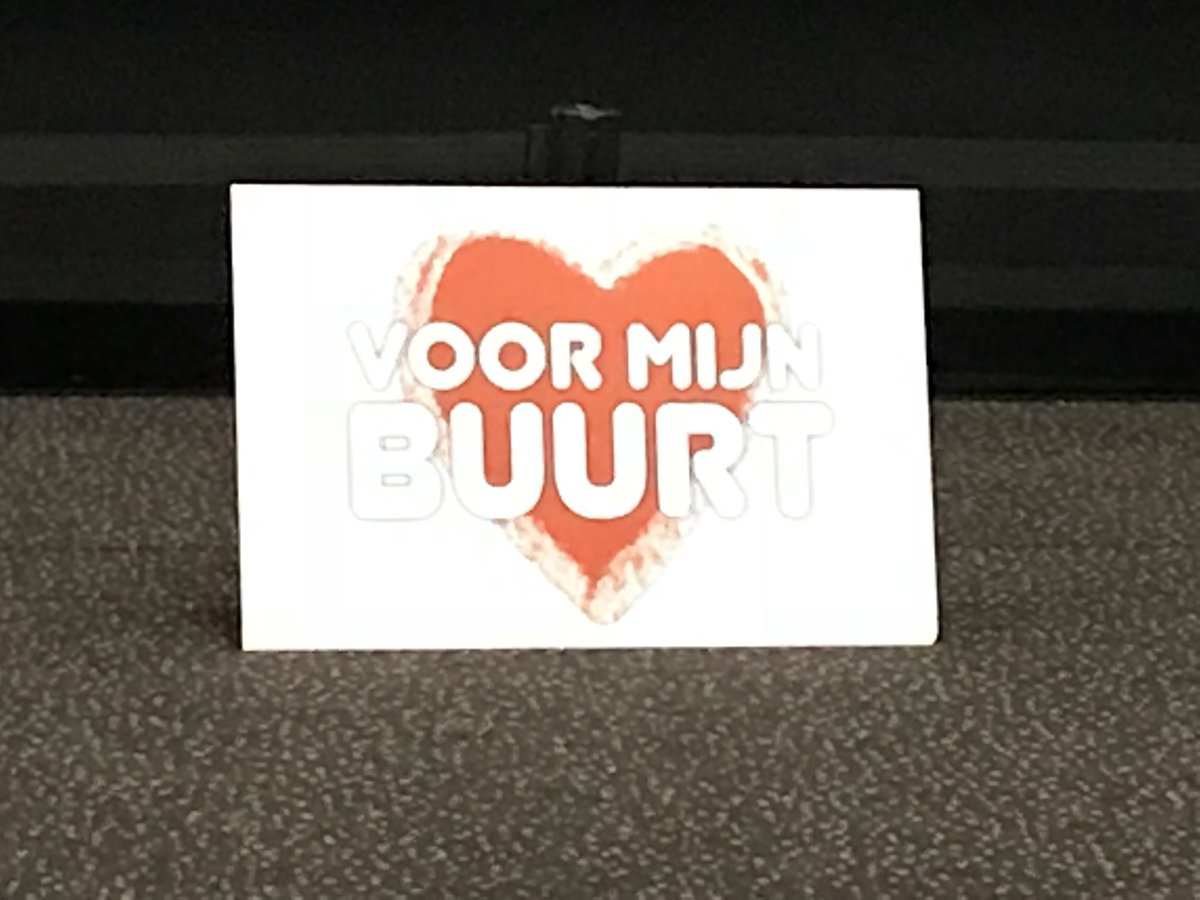 WijkAdvies's tweet photo. De première van Voor de Buurt staat op het punt van beginnen. Met medewerking van WijkAdvies. https://t.co/n3meG4LjMC