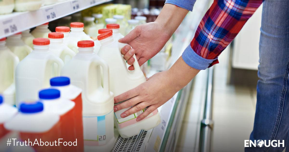 ENOUGH2050's tweet photo. 3 oz of Milk contains 5.4 nanograms of estrogen. For comparison's sake, an adult male contains 136,000 nanograms of estrogen. https://t.co/Jjn6Go0dWv #TruthAboutFood https://t.co/LrQpaHFxGx