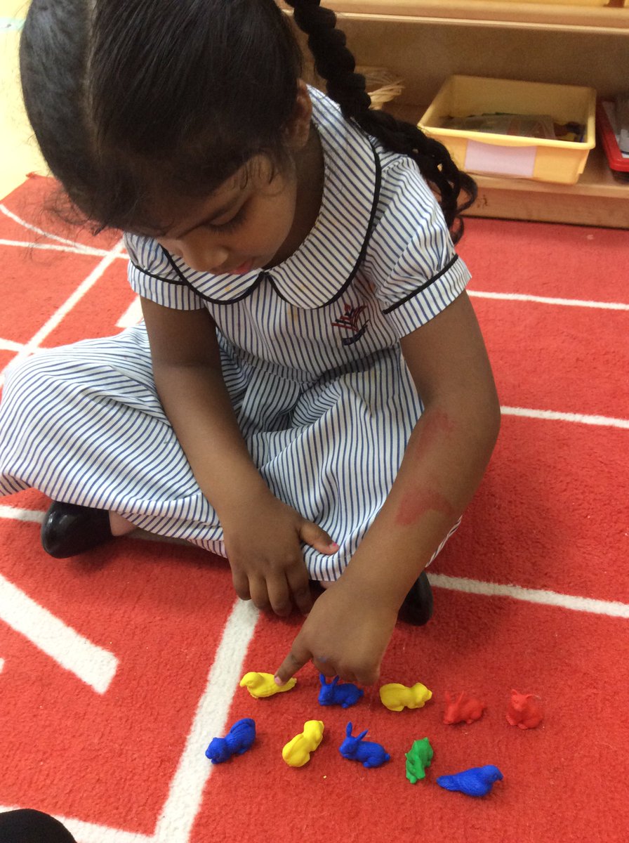 DBFFS2Purple's tweet photo. We are getting very good π with our Maths in FS1 Turquoise. @DBFFS1Turquoise #dbfinspired https://t.co/ho3Kj5Dvza