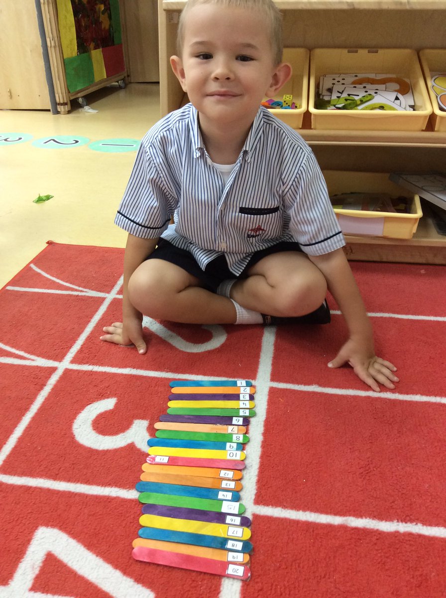 DBFFS2Purple's tweet photo. We are getting very good π with our Maths in FS1 Turquoise. @DBFFS1Turquoise #dbfinspired https://t.co/ho3Kj5Dvza
