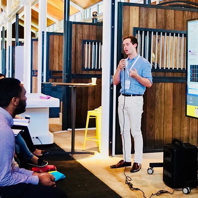 swsydUNSW's tweet photo. @UNSW student Thomas Opperman in one of the stables in the Big Barn at the Heath Beyond Showcase presenting his winning ePoster for his research into circulating tumour cells #healthbeyond2018 #swslhd #inghaminstitute #unsw #swsydunsw https://t.co/ige0WZdGvm