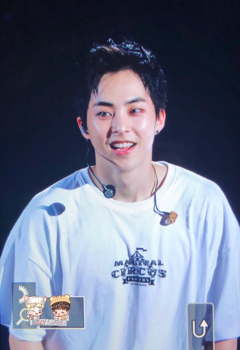 EXOGlobal's tweet photo. [PREVIEW] 180607 Xiumin @ EXO-CBX Magical Circus in Osaka D1
Cr: billyangel9094

#EXO #엑소 @weareoneEXO https://t.co/LQX4QNLcsP