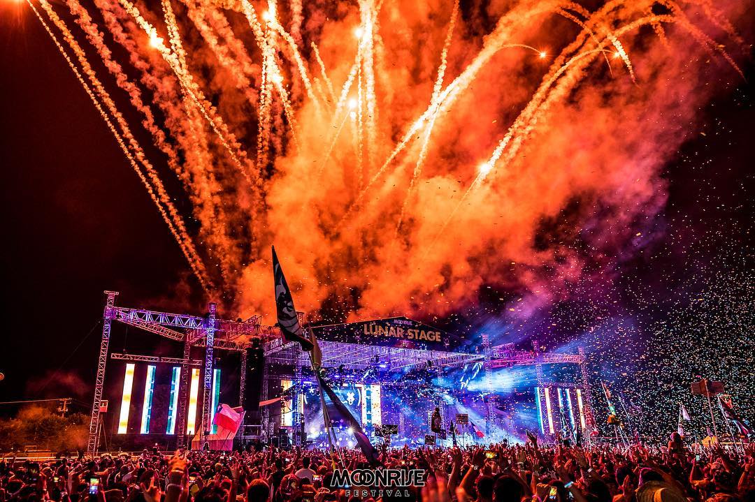 the_cricket_dj's tweet photo. Feeling🤩!!!! “Hey August... hurry up!!” Comment #watchthemoonrise for your chance to win prizes if you can’t wait to party with us! -
💫✨💫✨💫✨💫✨💫
-
#summer #summerfestival #moonrisefestival #goodtimes #baltimore #steezpromo #glowdc #glow #Repost @moonrisefest https://t.co/yURVkjnkwN