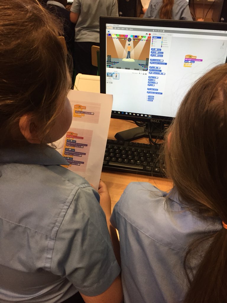 rang2slane's tweet photo. Coding today... hard at it! https://t.co/liRDCHcdc6
