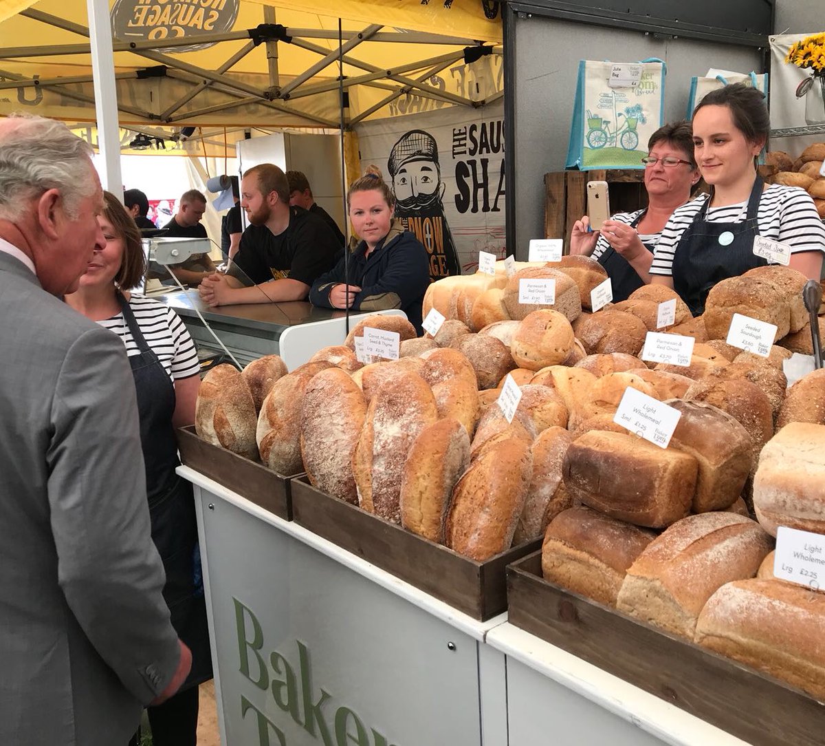 ClarenceHouse's tweet image. The Duke is a long-time supporter of rural and agricultural communities. His Royal Highness became Patron of the Royal Agricultural Association in 2002. 
Find out more about HRH’s work in this area here &amp;gt; bit.ly/2Jo7uIB