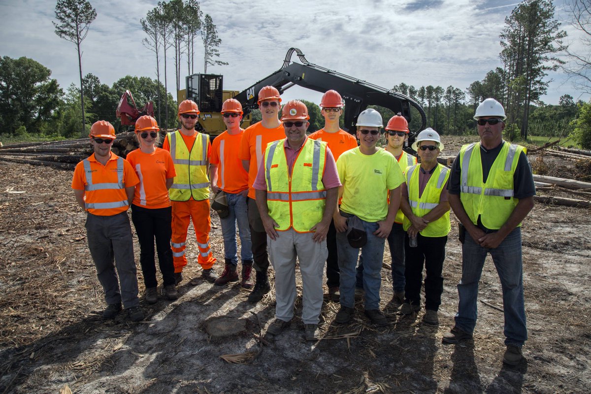 coastalpinestc's tweet photo. CPTC’s Timber Harvesting program utilizes industry standard harvesting equipment. This year, CPTC is pleased to host 7 international students who traveled from Newton Rigg College @NewtonRigg located in Cumbria, England (UK). #cptc #Lrn2Live #timberharvesting https://t.co/7e7F241QsD